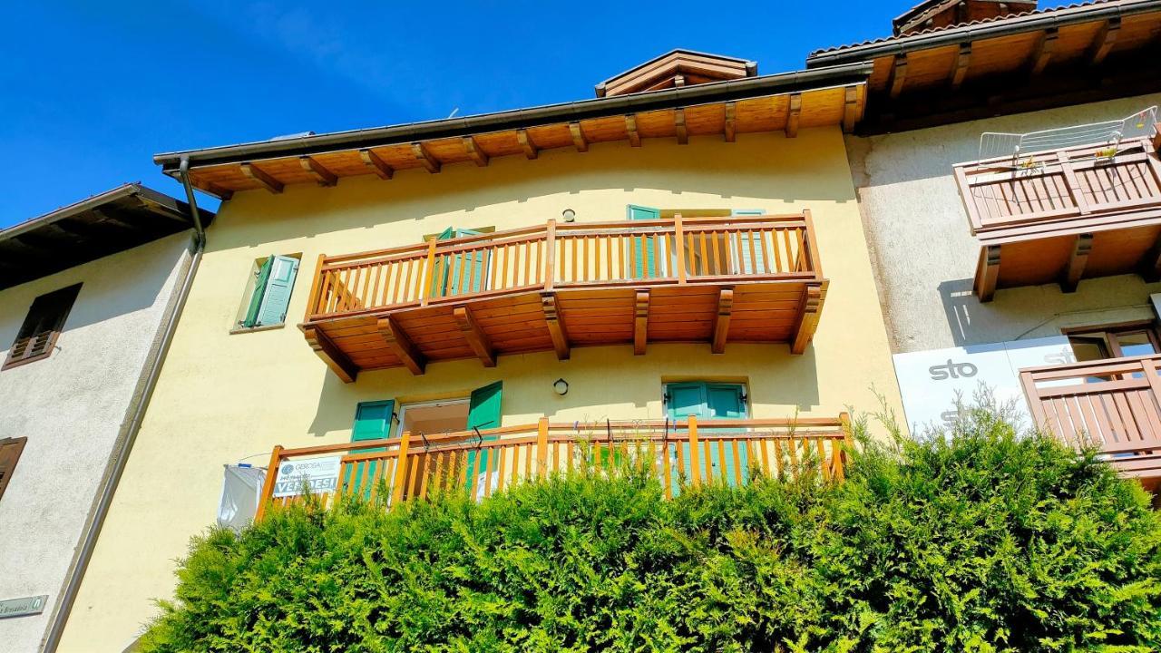 メッツァーナ Casa Emmaヴィラ エクステリア 写真