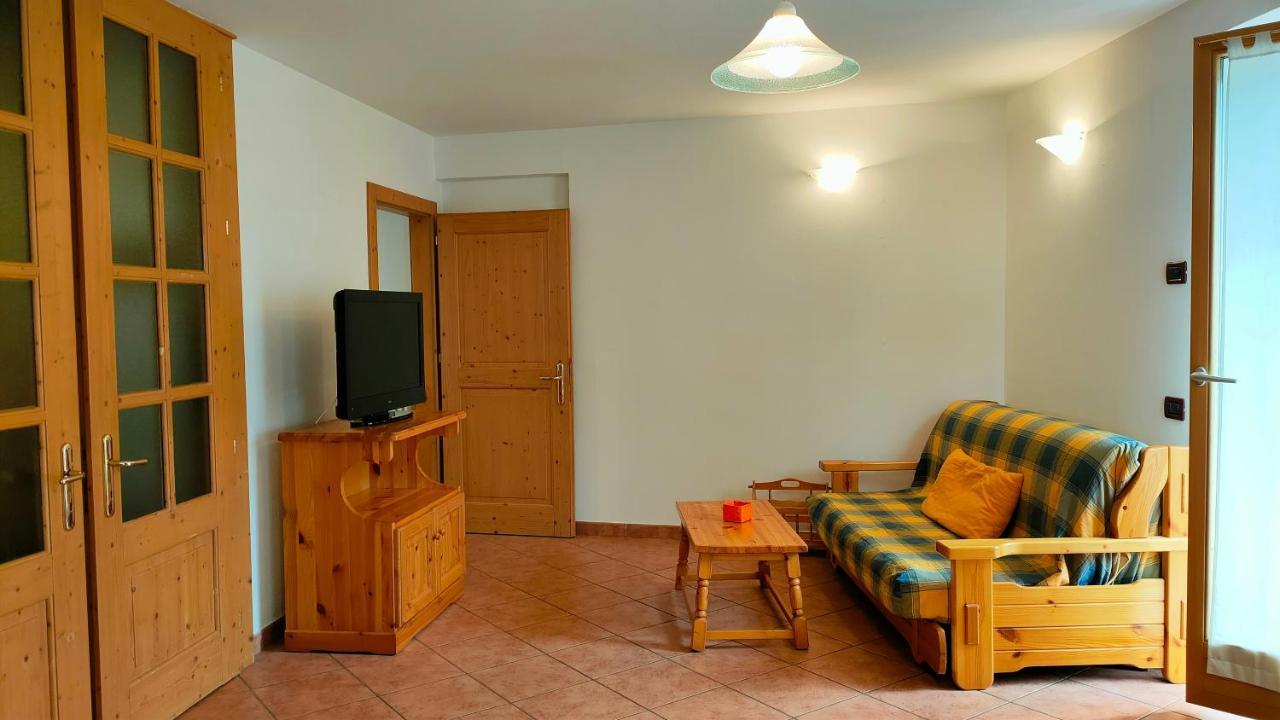 メッツァーナ Casa Emmaヴィラ エクステリア 写真